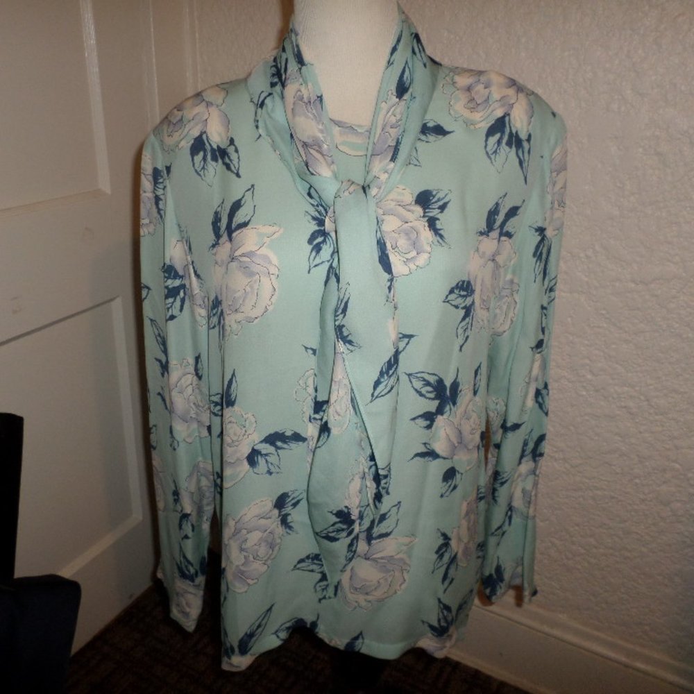 Gallant Silk Floral Print Blouse with Matching Scarf Sz 12